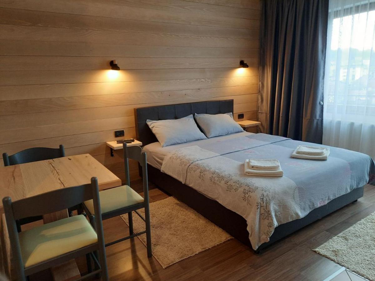 Mrdja Apartments 콜라신 외부 사진