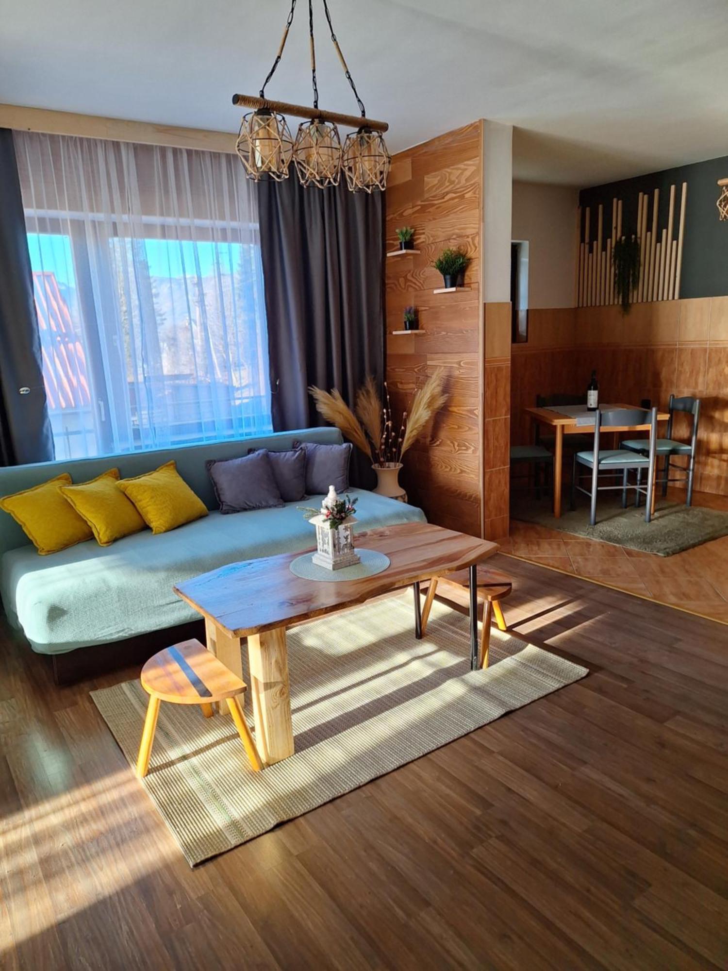 Mrdja Apartments 콜라신 객실 사진