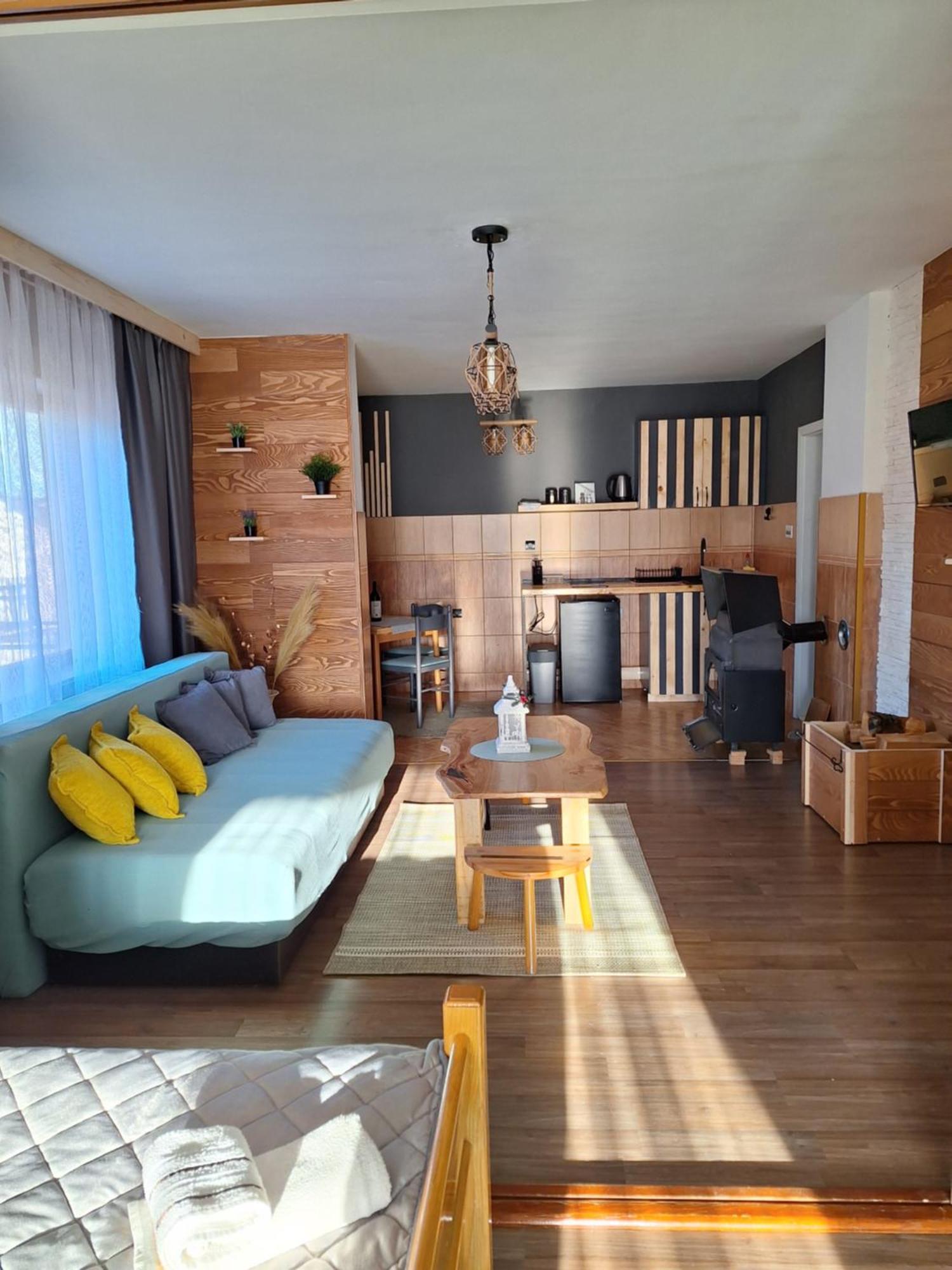 Mrdja Apartments 콜라신 외부 사진