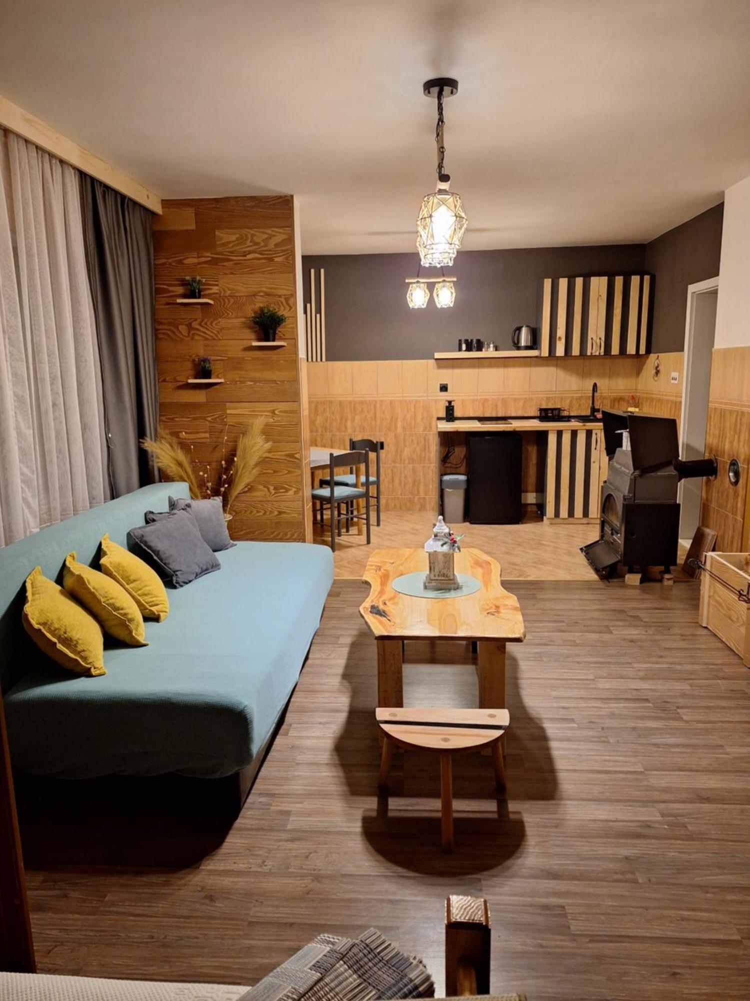 Mrdja Apartments 콜라신 객실 사진