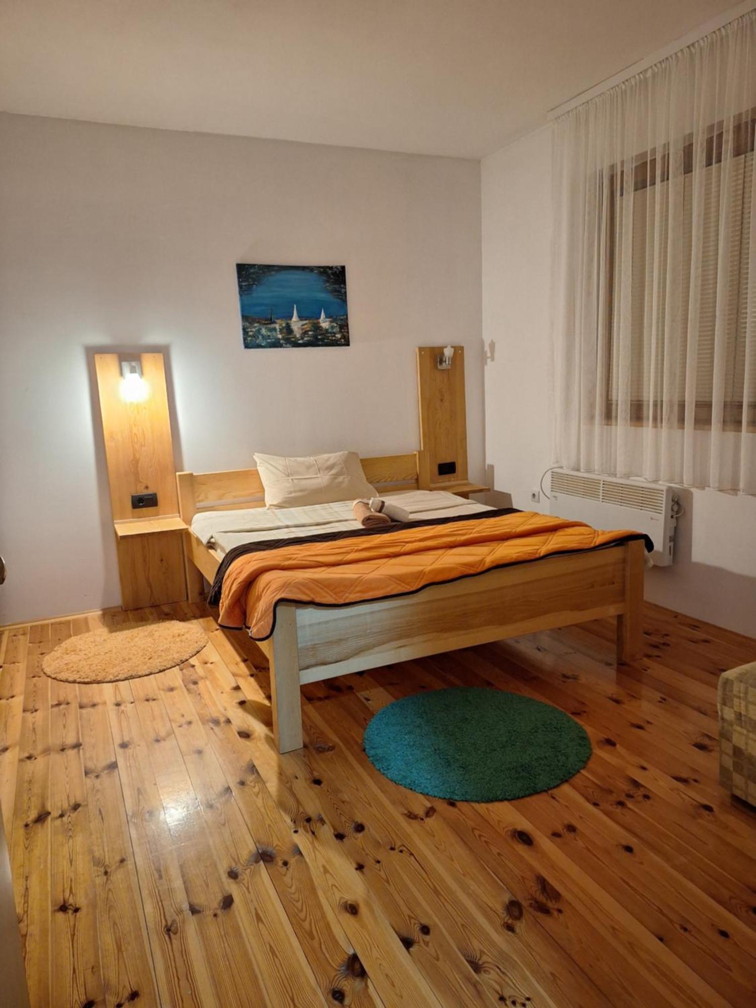 Mrdja Apartments 콜라신 객실 사진