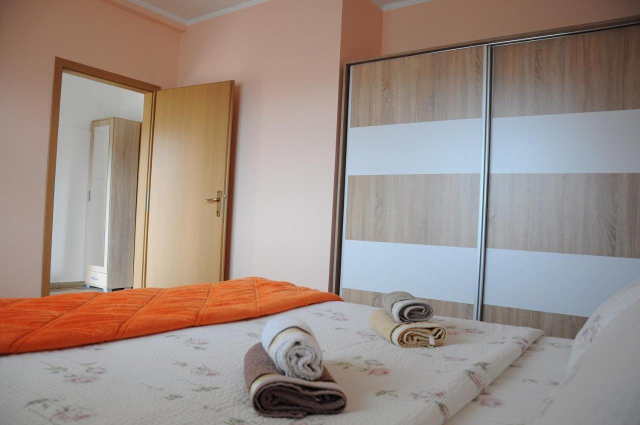 Mrdja Apartments 콜라신 외부 사진